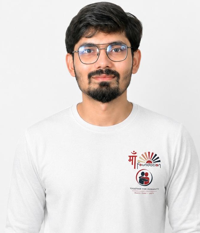 Mr.  Kalandar Uvesh